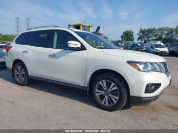  Salvage Nissan Pathfinder