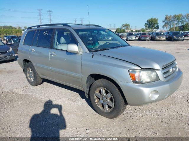  Salvage Toyota Highlander