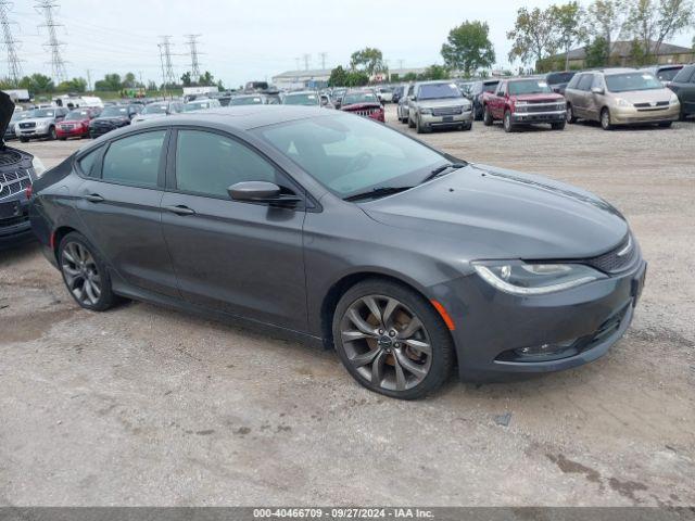  Salvage Chrysler 200