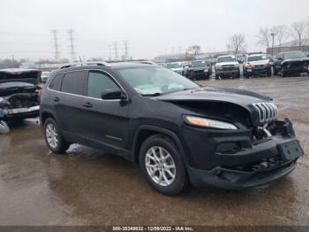  Salvage Jeep Cherokee