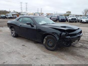  Salvage Dodge Challenger