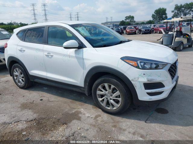  Salvage Hyundai TUCSON