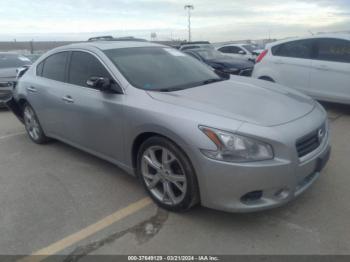  Salvage Nissan Maxima