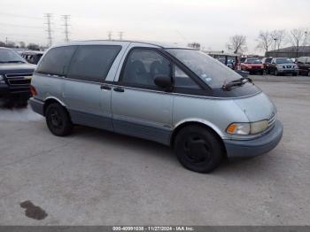  Salvage Toyota Previa