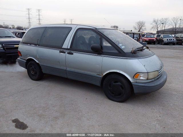  Salvage Toyota Previa