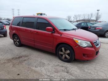  Salvage Volkswagen Routan