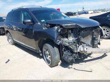  Salvage Nissan Pathfinder