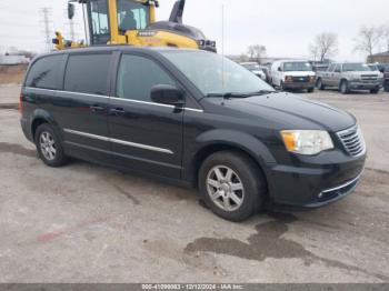  Salvage Chrysler Town & Country