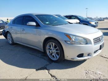  Salvage Nissan Maxima