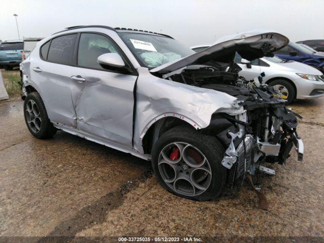  Salvage Alfa Romeo Stelvio