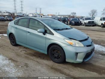  Salvage Toyota Prius