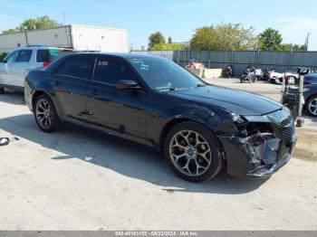  Salvage Chrysler 300