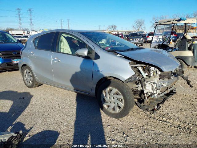  Salvage Toyota Prius c