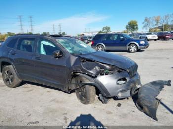  Salvage Jeep Cherokee