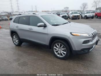  Salvage Jeep Cherokee