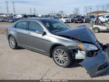  Salvage Chrysler 200