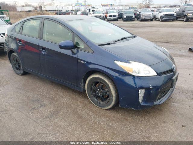  Salvage Toyota Prius