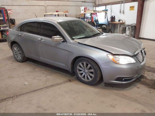  Salvage Chrysler 200