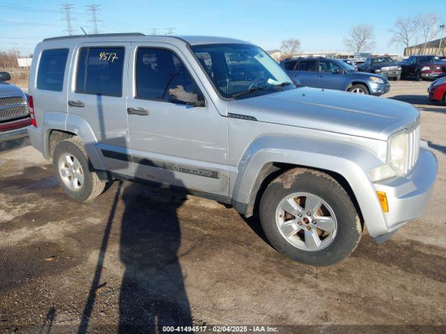  Salvage Jeep Liberty