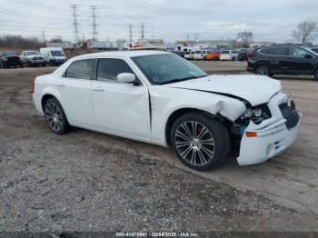  Salvage Chrysler 300