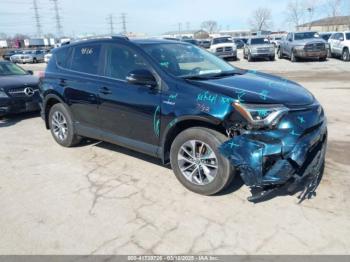  Salvage Toyota RAV4
