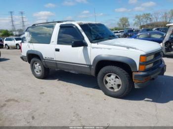  Salvage Chevrolet Blazer