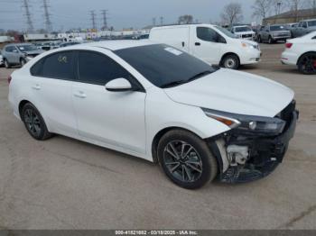  Salvage Kia Forte