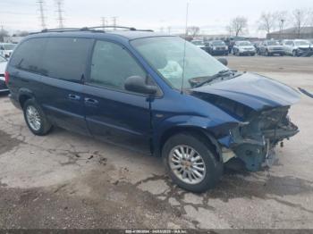  Salvage Chrysler Town & Country