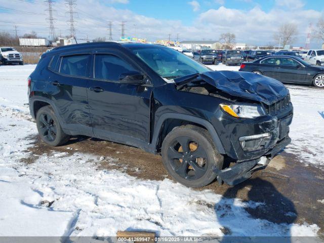  Salvage Jeep Compass