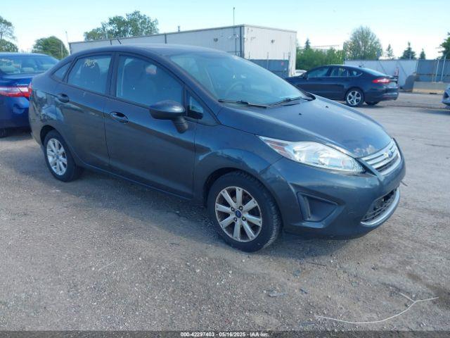  Salvage Ford Fiesta
