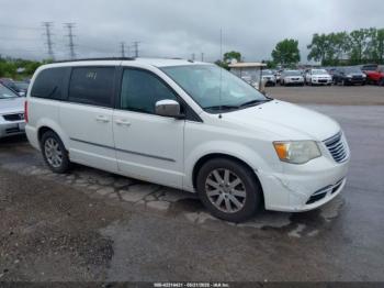  Salvage Chrysler Town & Country