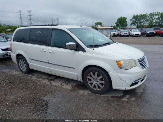  Salvage Chrysler Town & Country