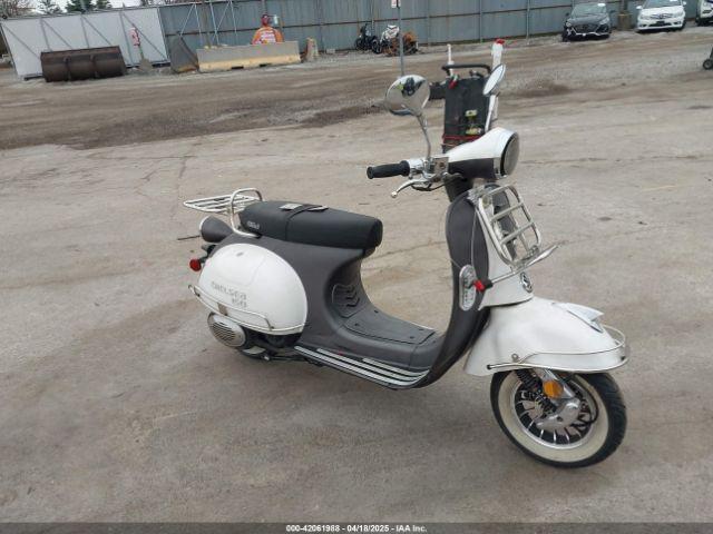  Salvage Znen Scooter