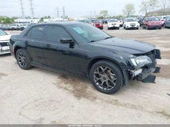  Salvage Chrysler 300