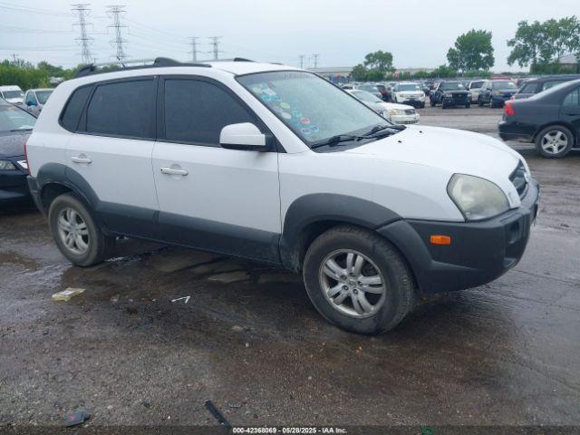  Salvage Hyundai TUCSON