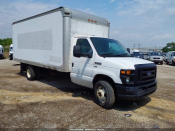  Salvage Ford E-350
