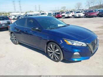  Salvage Nissan Altima