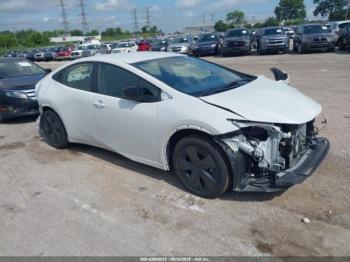  Salvage Toyota Prius