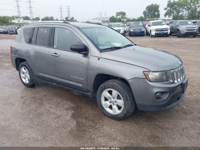  Salvage Jeep Compass