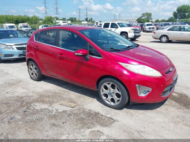  Salvage Ford Fiesta