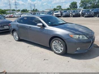  Salvage Lexus Es