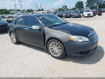  Salvage Chrysler 200