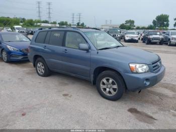  Salvage Toyota Highlander