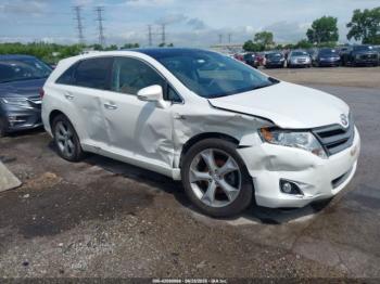  Salvage Toyota Venza
