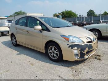  Salvage Toyota Prius