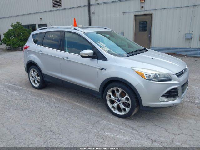  Salvage Ford Escape