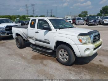  Salvage Toyota Tacoma
