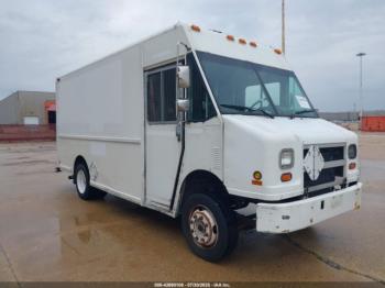  Salvage Freightliner Chassis