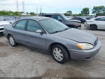  Salvage Ford Taurus