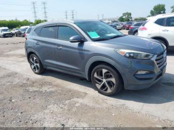  Salvage Hyundai TUCSON